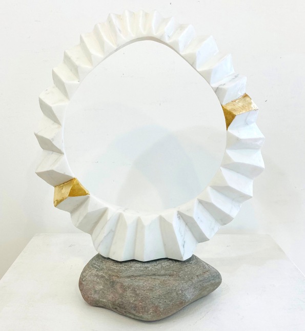 ''All Points of the Compass' Carrara Marble, Bute Slate and Gold Leaf' by artist Tom Allan